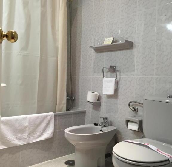 هتل Atalayas Zafra