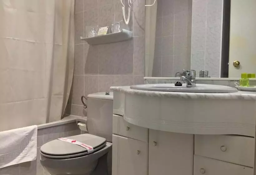 هتل Atalayas Zafra