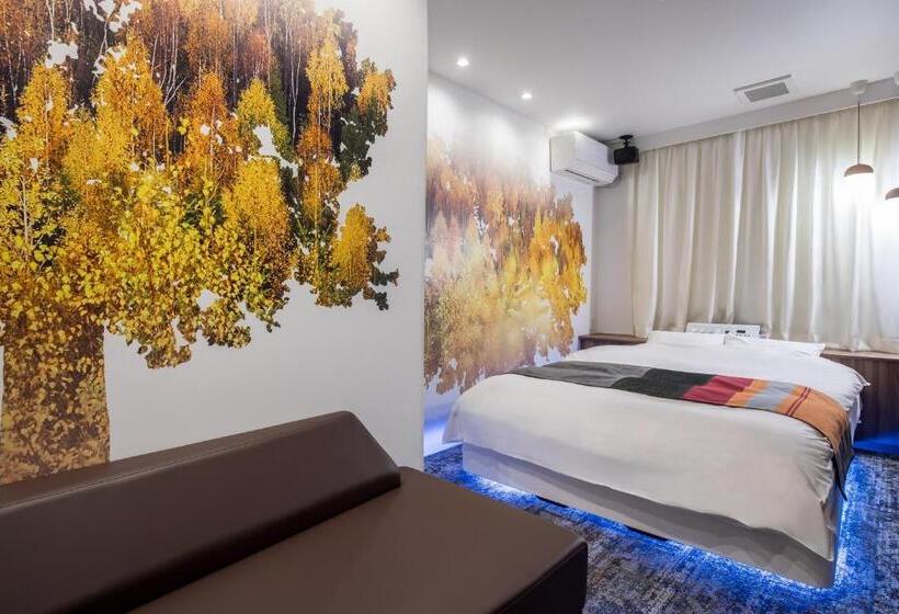 Hotel Mono   Adult Only