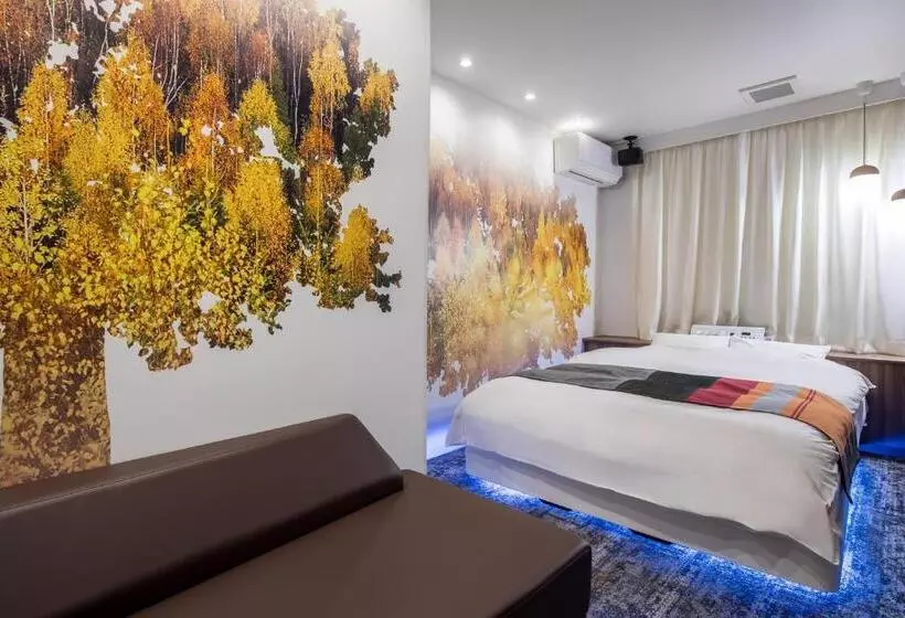 ホテル Mono   Adult Only