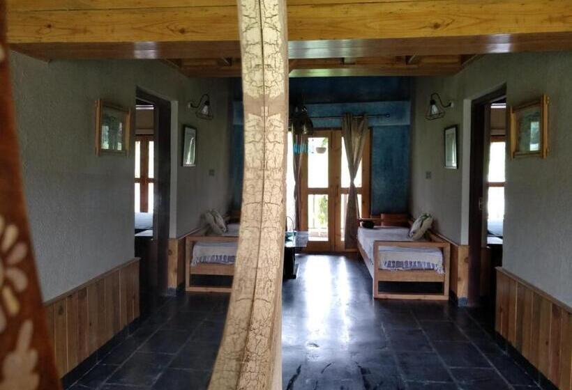 Hotel Osho Himalayas Meditation Resort