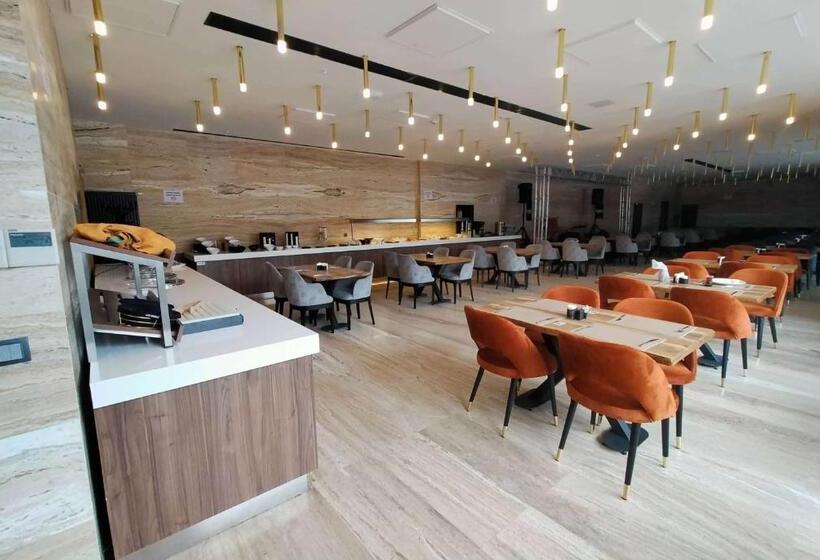 ホテル Ramada Resort By Wyndham Kastamonu