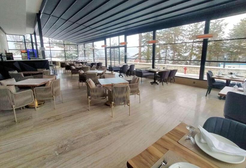 ホテル Ramada Resort By Wyndham Kastamonu