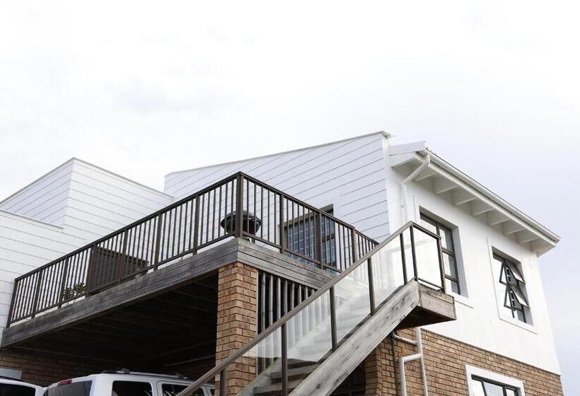 Pension At Lowerpoint Loft Style Studio