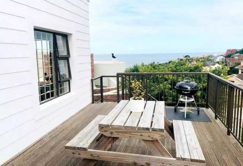 Majatalo At Lowerpoint Loft Style Studio