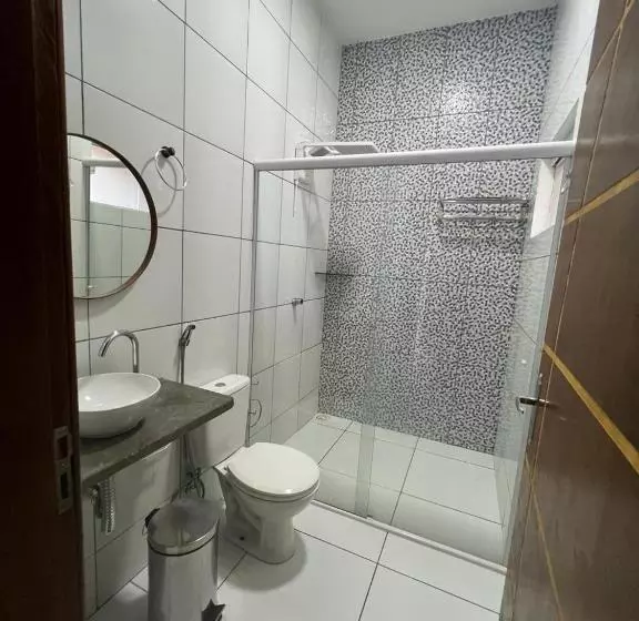 ユースホステル Pousada Amorim