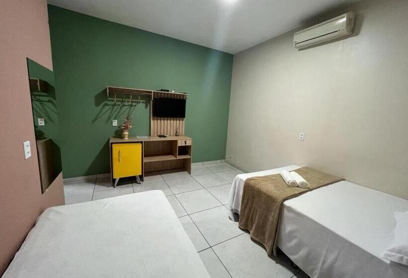 Hostel Pousada Amorim