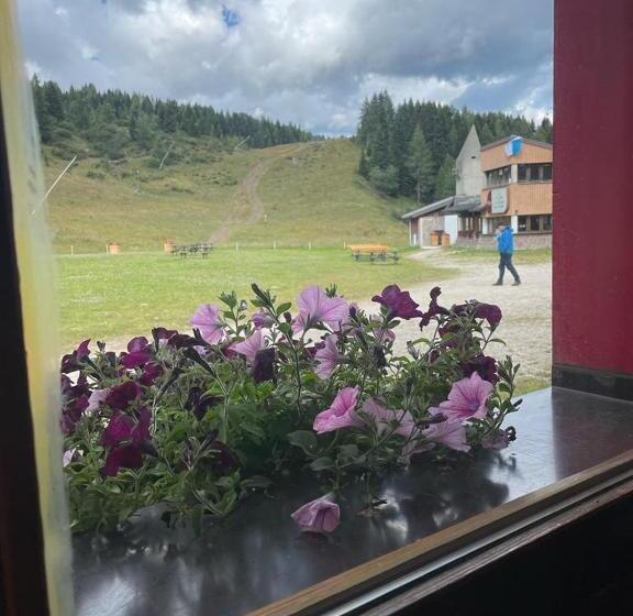 Chalet Scoiattolo Residence Sussy