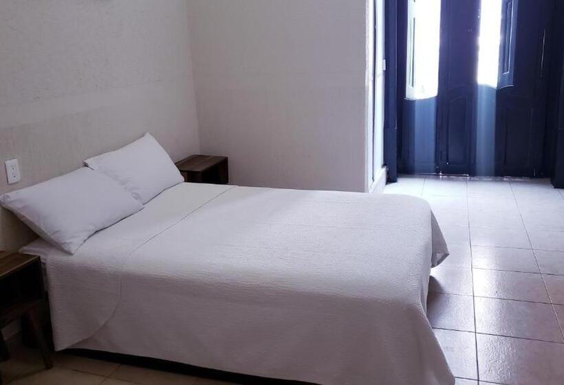 בית מלון כפרי Real De Castilla Nuovo