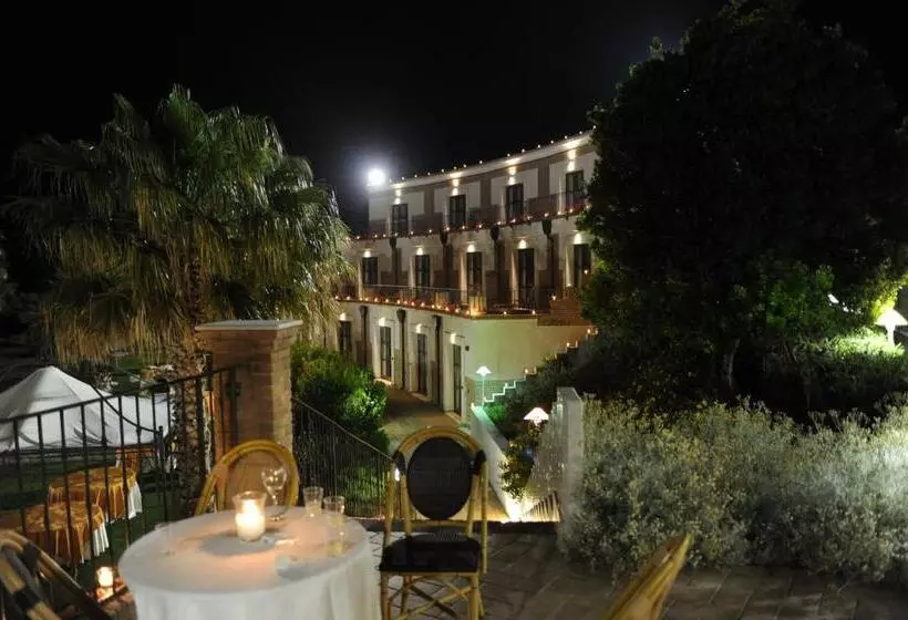 ホテル Villa Livia