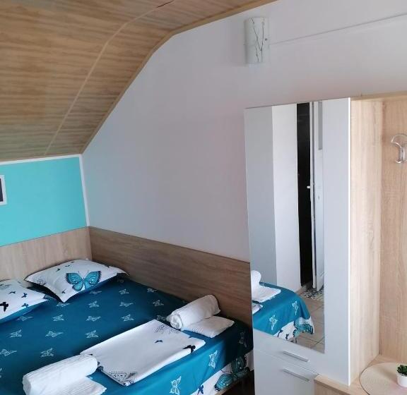 Pensão Bcm Family House