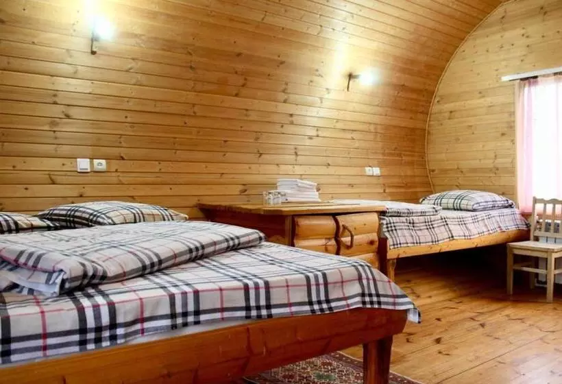 Retkeilymaja Harsnadzor Eco Resort