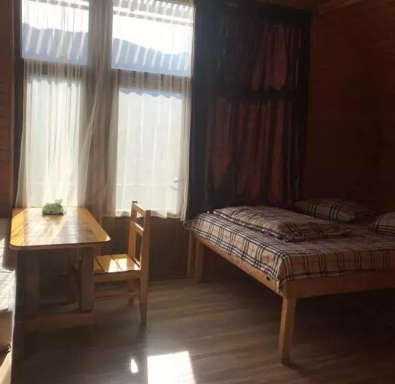 Retkeilymaja Harsnadzor Eco Resort
