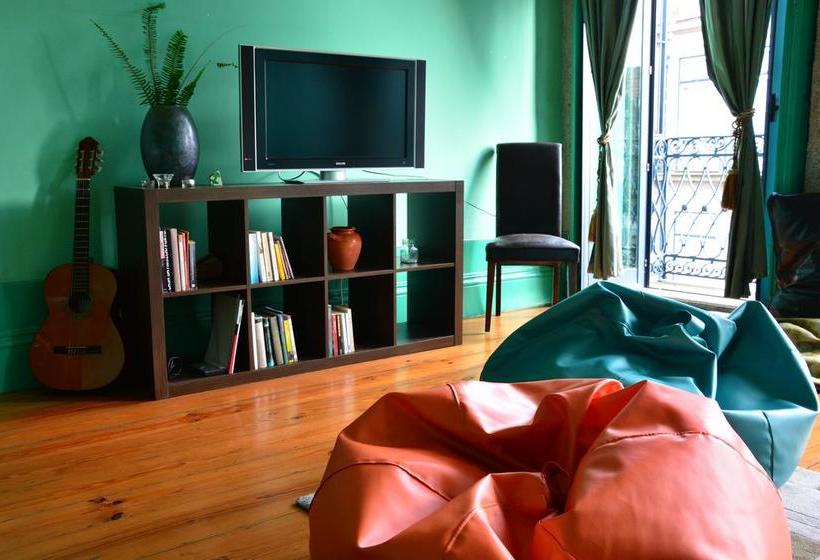 Alma Porto Hostel