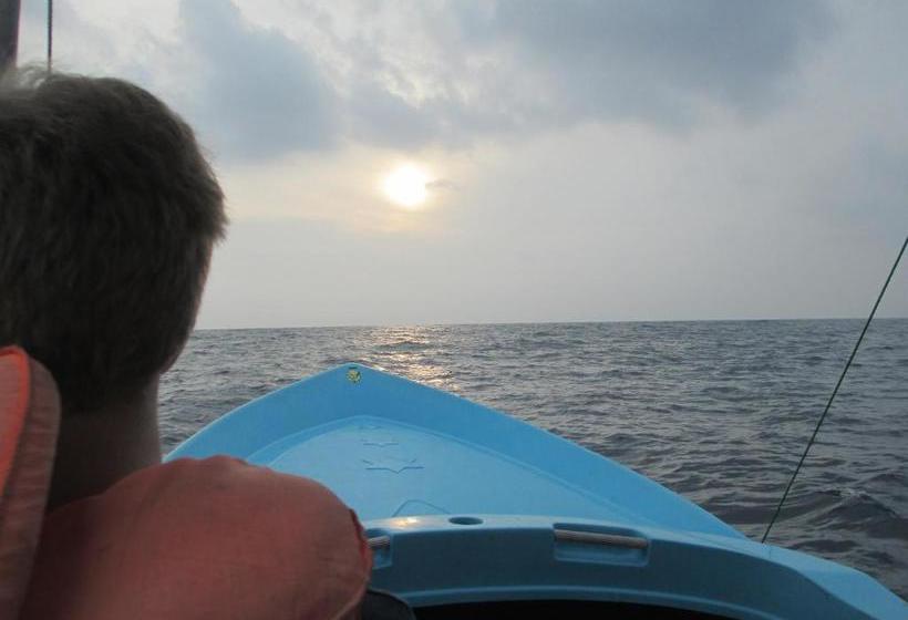 צימר Uppuveli Beach House