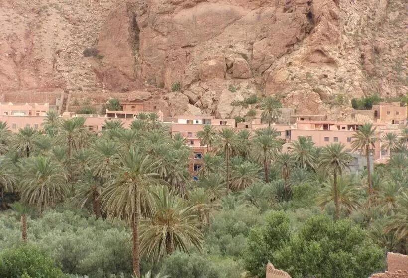 ホテル Riad Camping Atlas