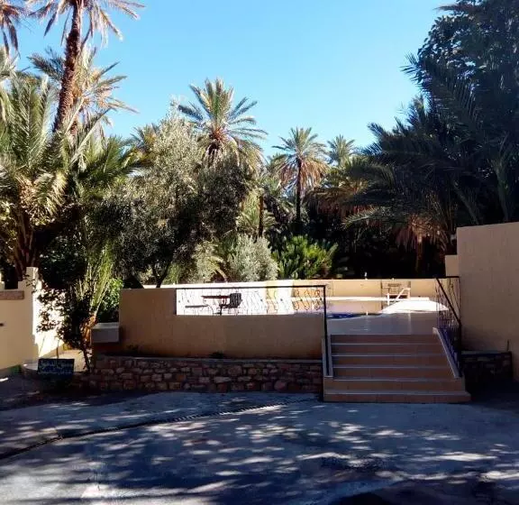 ホテル Riad Camping Atlas