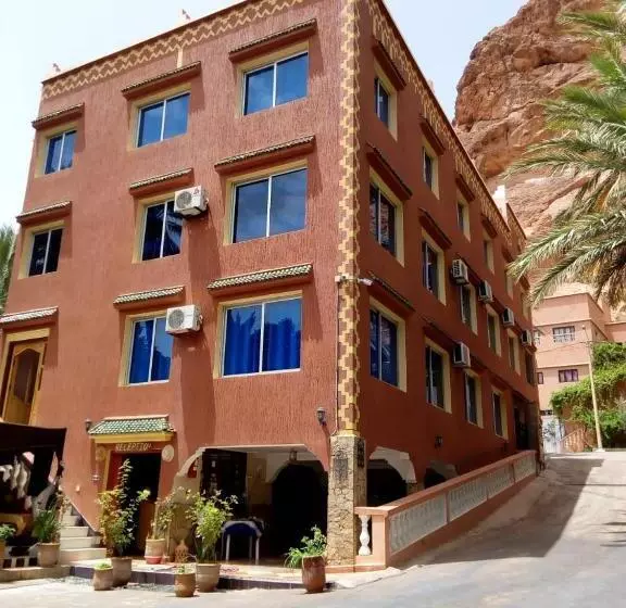 ホテル Riad Camping Atlas
