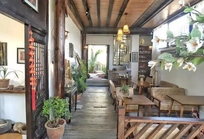 هتل Heshun Xinyue Boutique Inn