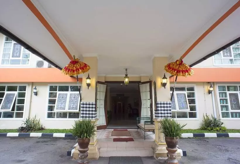Hotelli Reddoorz @ Pejaten Raya