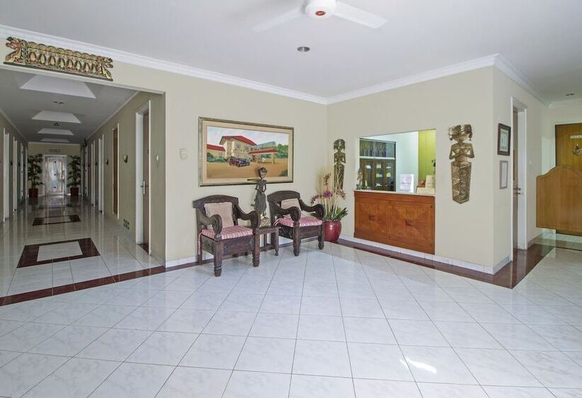 Hotel Reddoorz @ Pejaten Raya