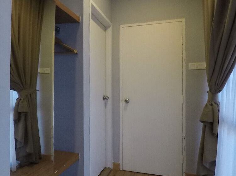 Hotel Ariana Iskandar