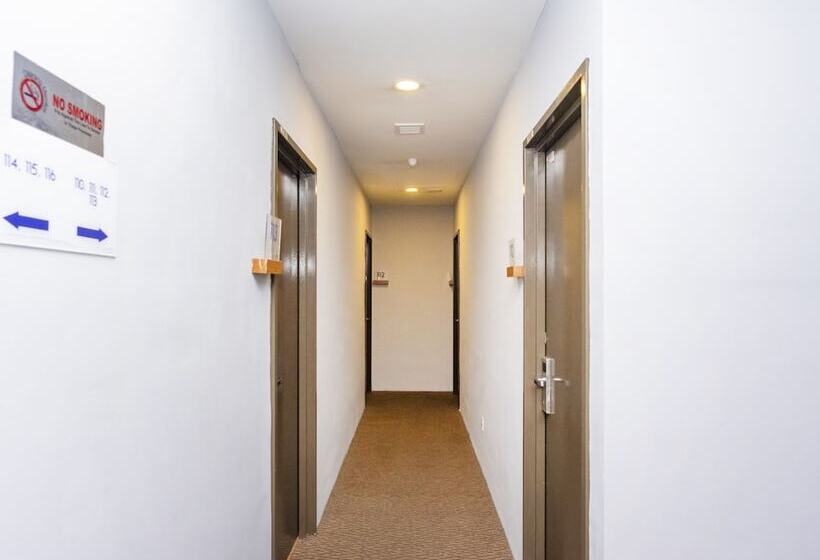 Hotel Ariana Iskandar