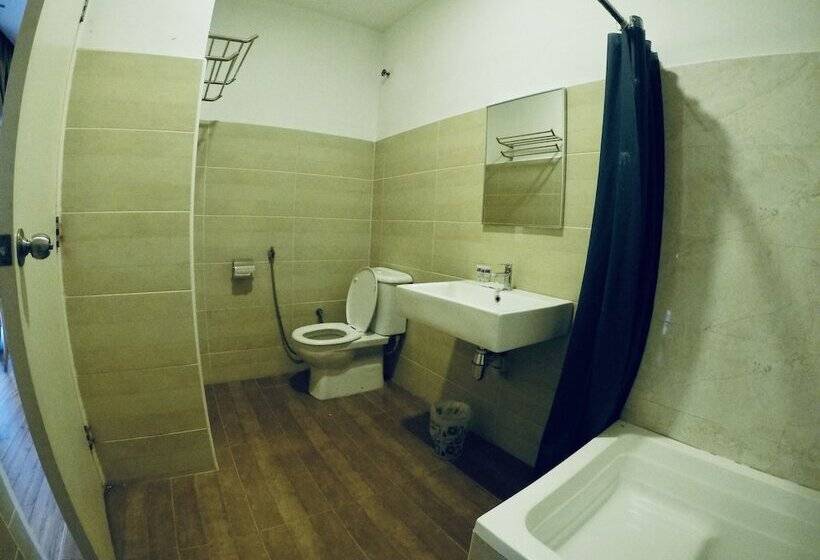 Hotel Ariana Iskandar