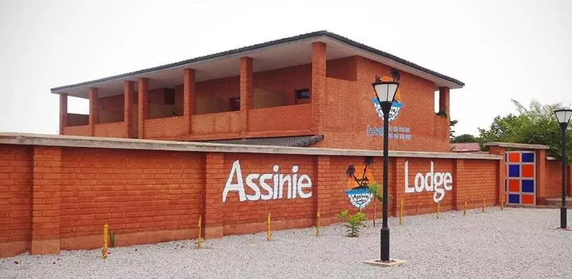 استراحتگاه Assinie Lodge