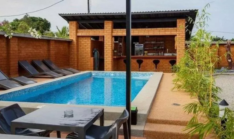 استراحتگاه Assinie Lodge