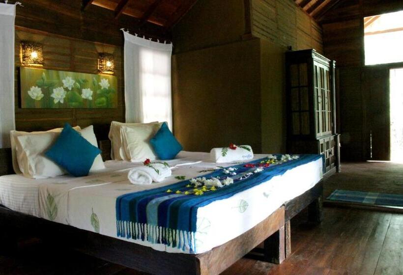 リゾートホテル Athreya Ayurveda Ashram
