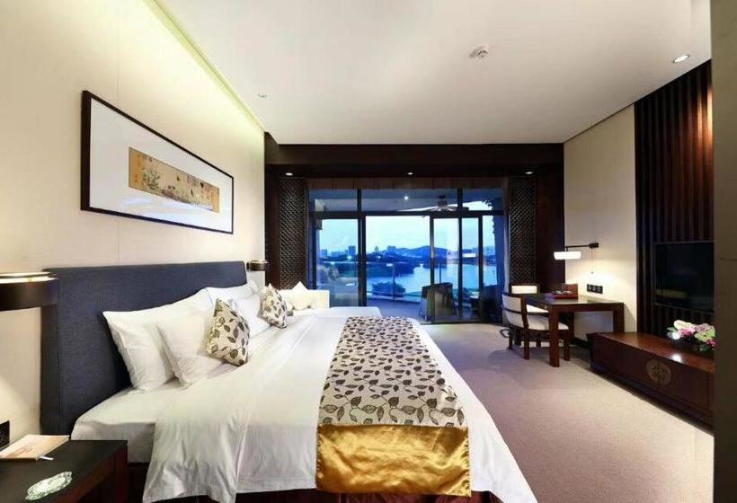 منتجع Shenzhen Castle Golf