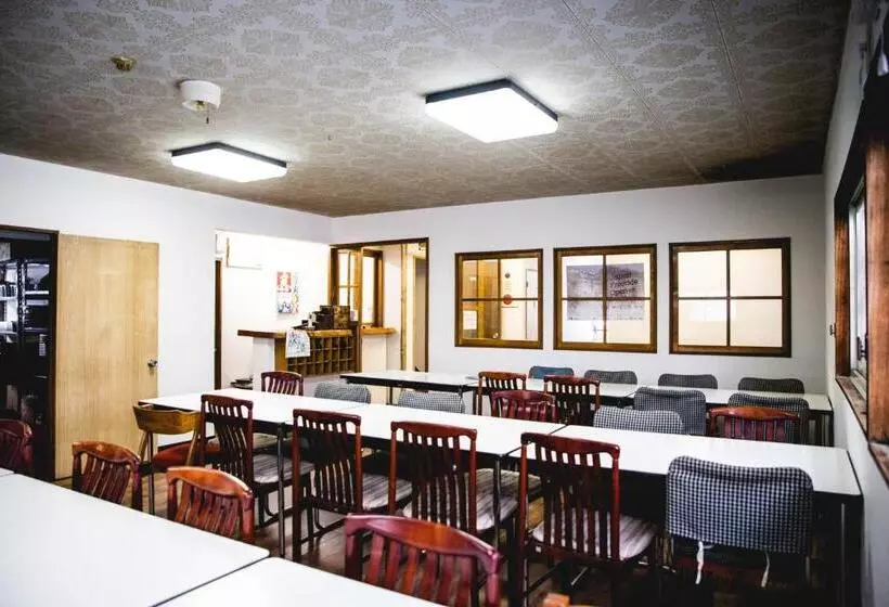 Retkeilymaja Hakuba Cortina Backpackers