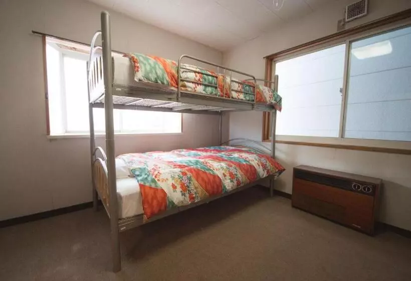 Retkeilymaja Hakuba Cortina Backpackers