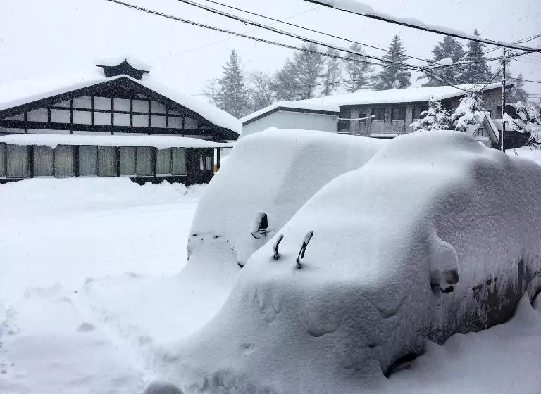 Retkeilymaja Hakuba Cortina Backpackers