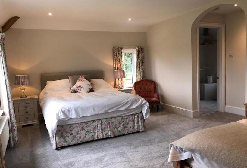Bed and Breakfast Whiteways Farmhouse