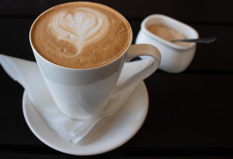 هتل Malville Boutique