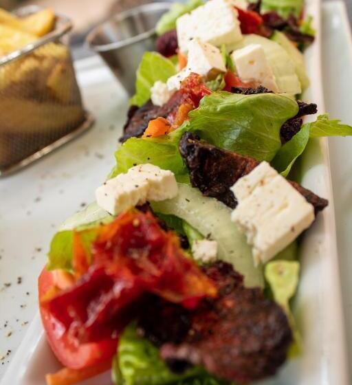 هتل Malville Boutique