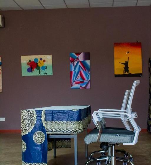 هتل Malville Boutique