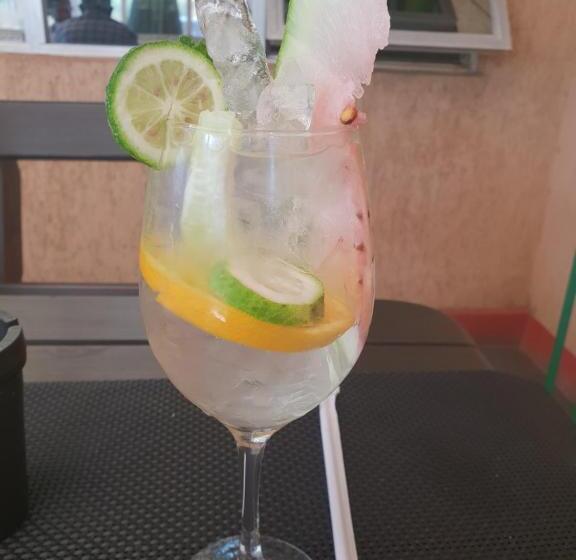 هتل Malville Boutique