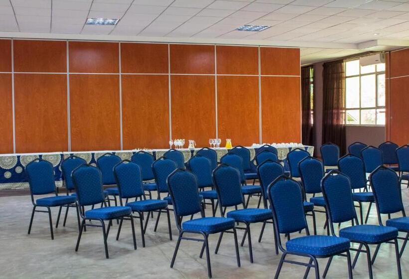 هتل Malville Boutique