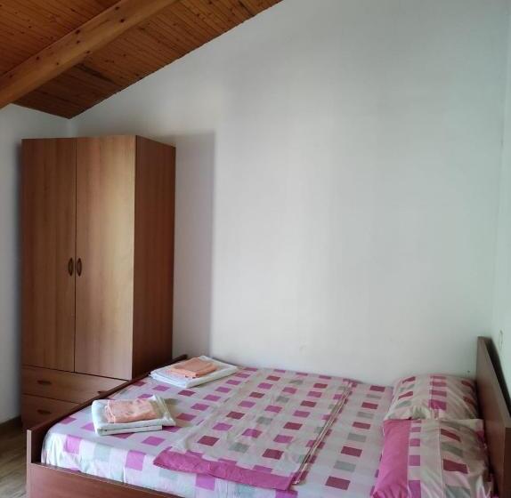 ホテル Toni Llogora