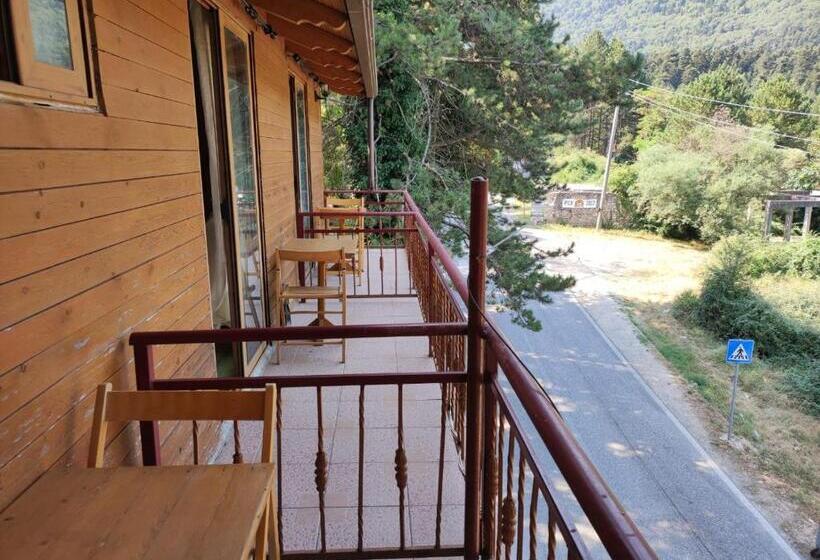 ホテル Toni Llogora