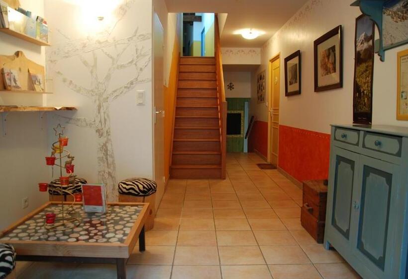 膳宿费 La Grange De Brudour