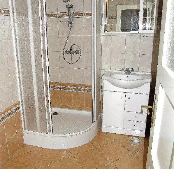 ペンション Muzeum Lesná:penzion A Camping