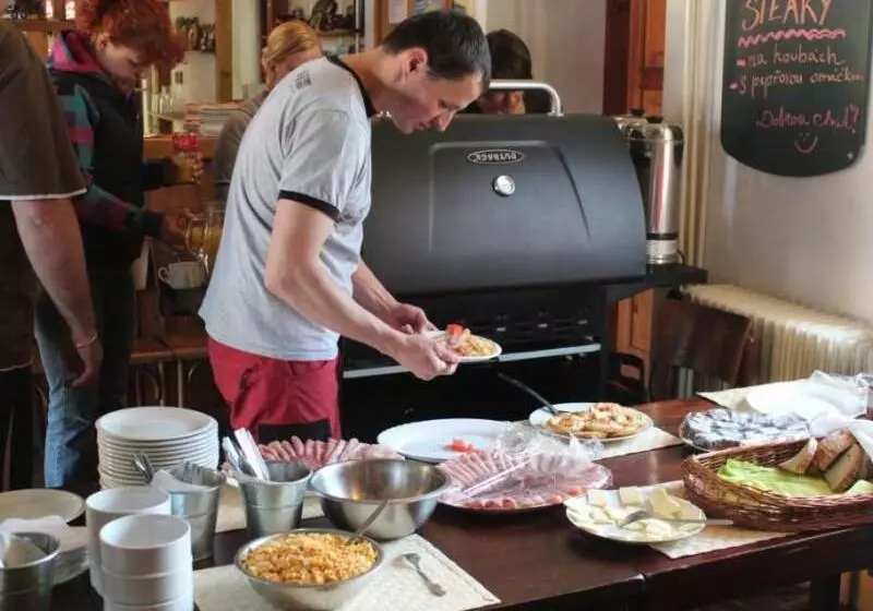 ペンション Muzeum Lesná:penzion A Camping