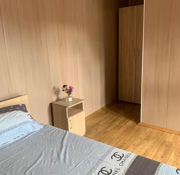 Panzió Nomera U Moria