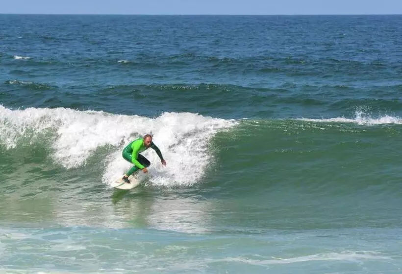 پانسیون Ola Guesthouse