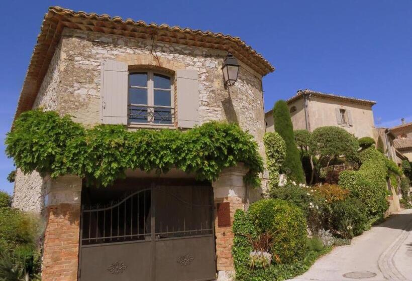 住宿加早餐  Les Buis De Lussan