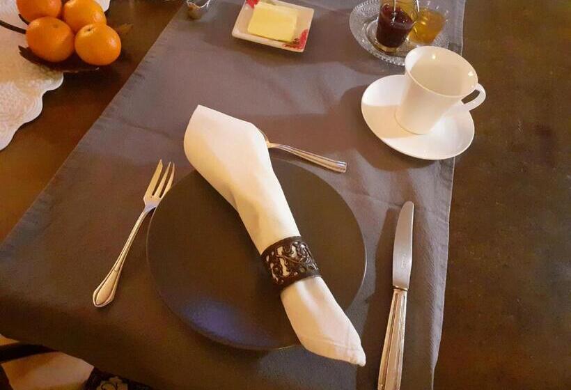 住宿加早餐  Les Buis De Lussan